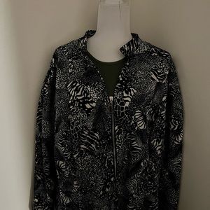 Plus size shirt/jacket